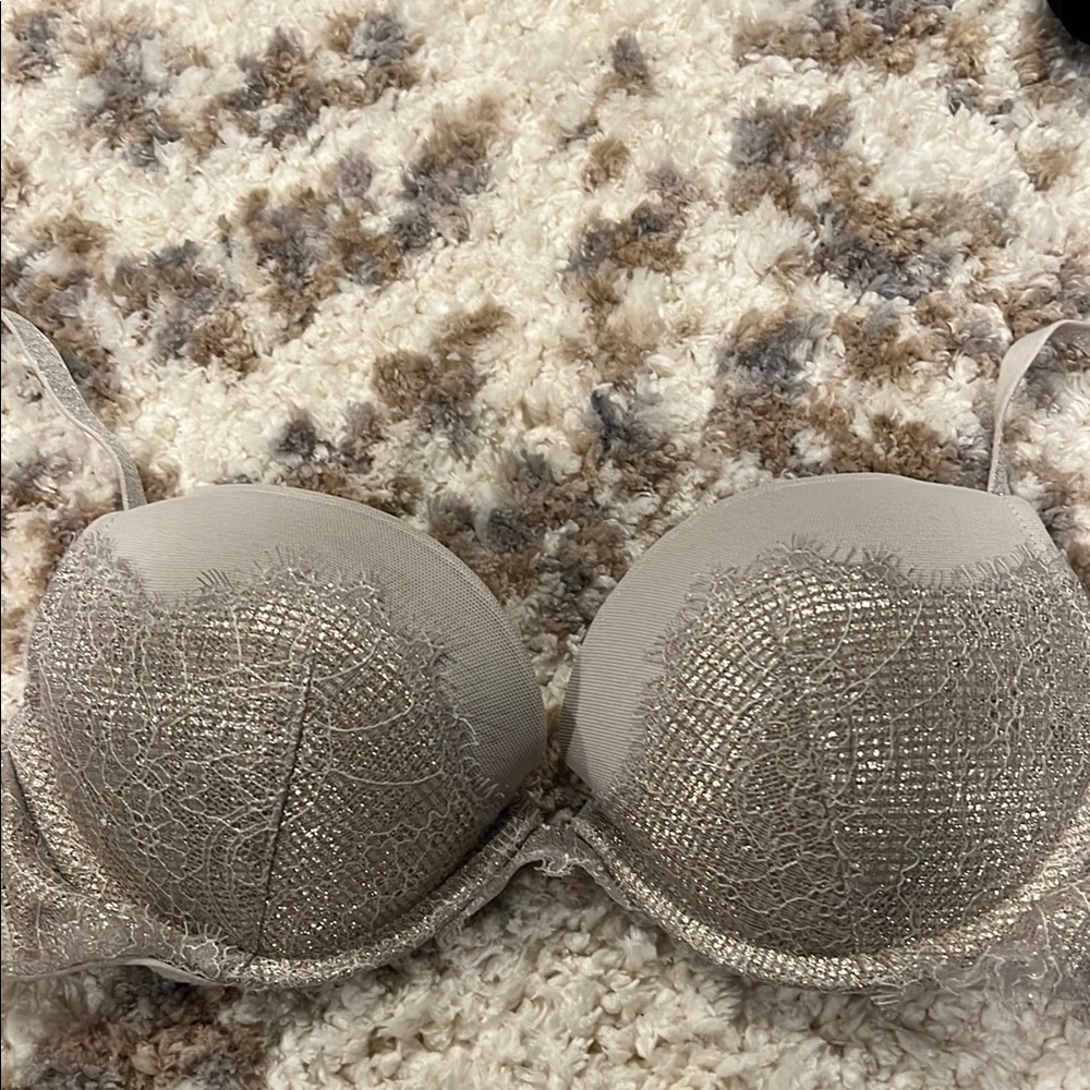 Victoria’s Secret push-up bra with shine straps and metallic lacing fashion show
